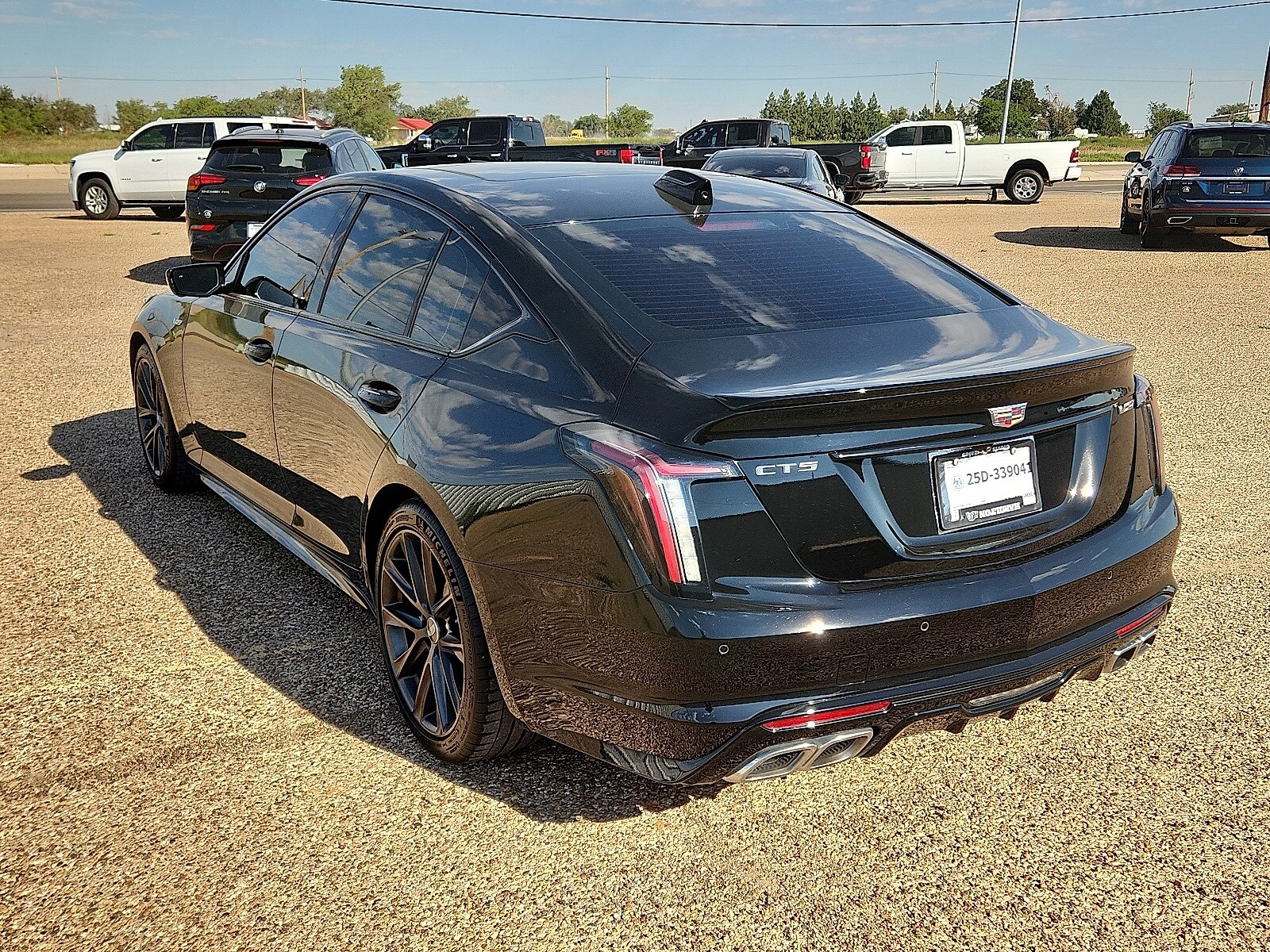 2026 Cadillac CT5 V photo 3