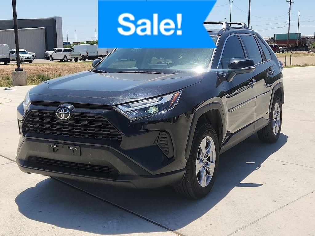 Used 2025 Toyota RAV4 Hybrid XLE SUV