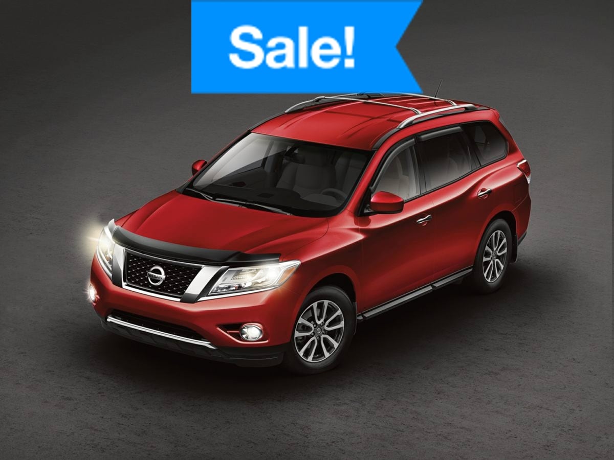 2015 Nissan Pathfinder Platinum's photo