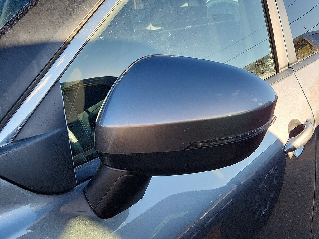 Used 2023 Nissan Rogue SV SUV