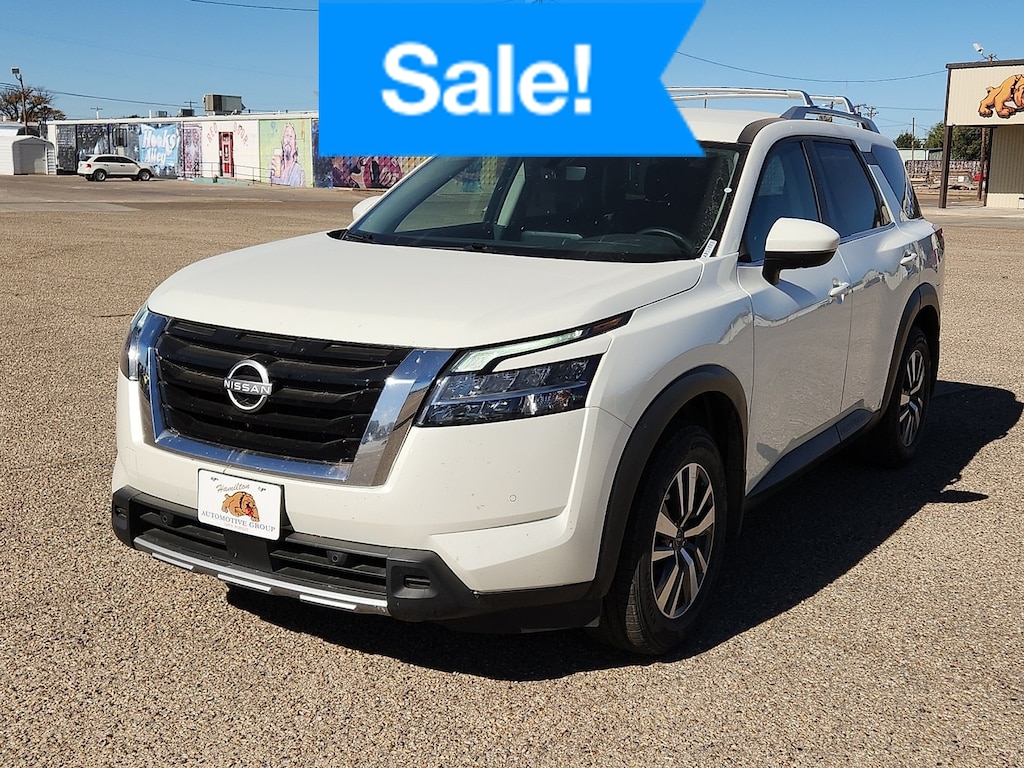 Used 2024 Nissan Pathfinder SL SUV