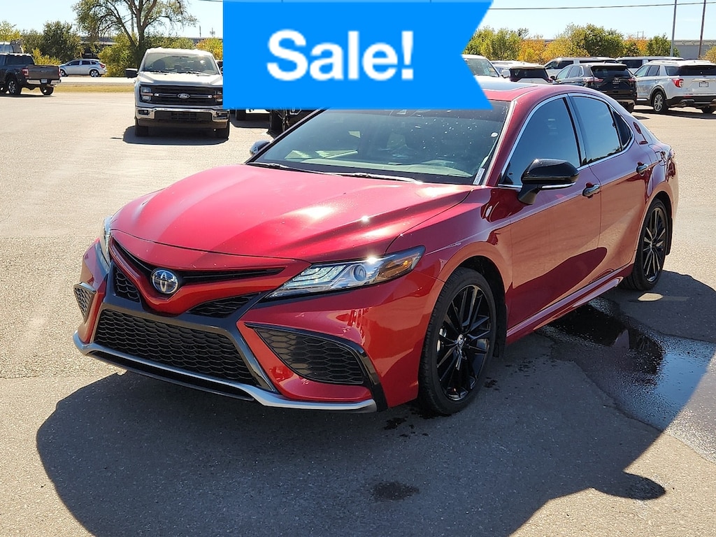 Used 2024 Toyota Camry Hybrid XSE Sedan