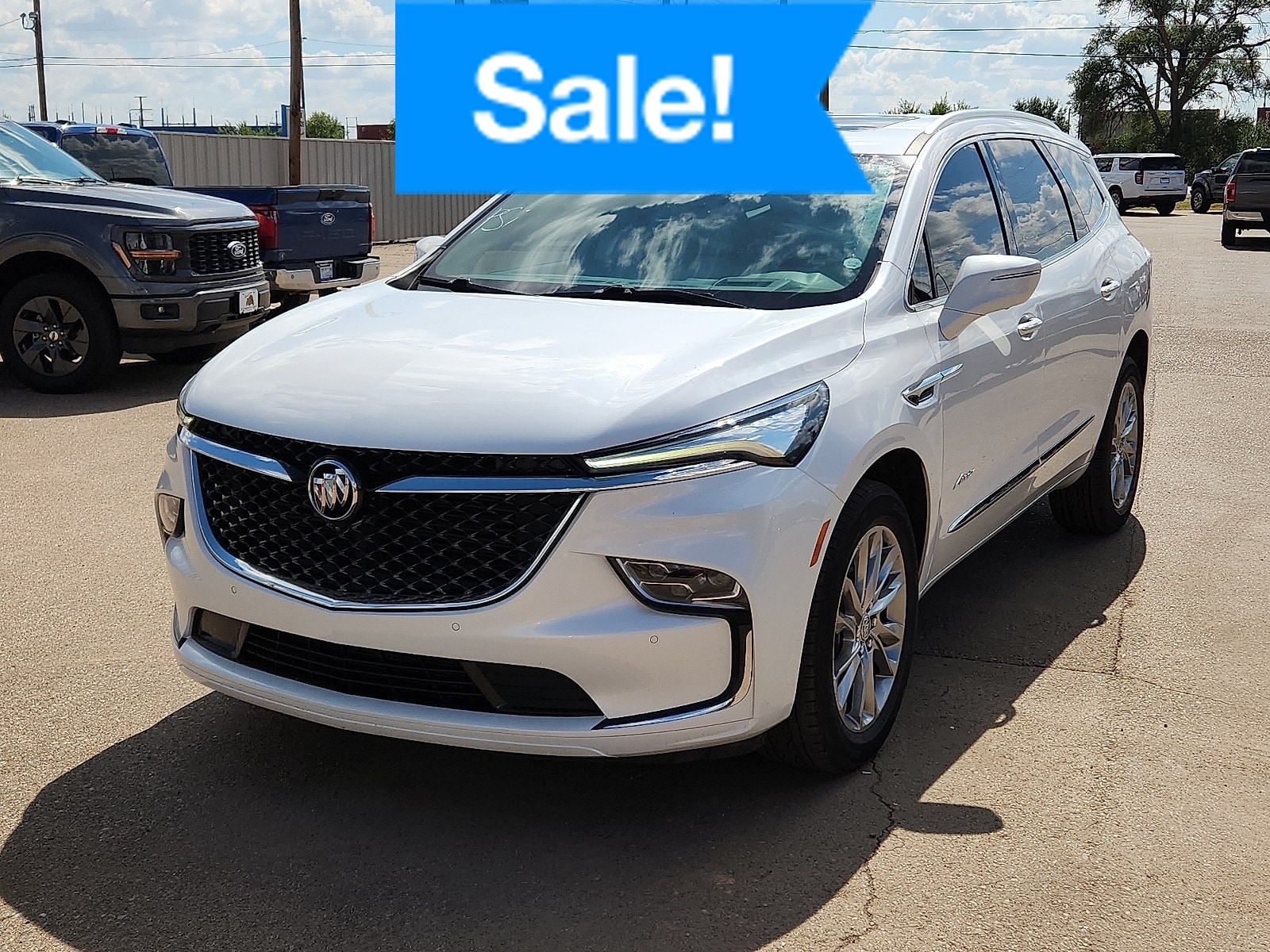 2023 Buick Enclave Avenir's photo