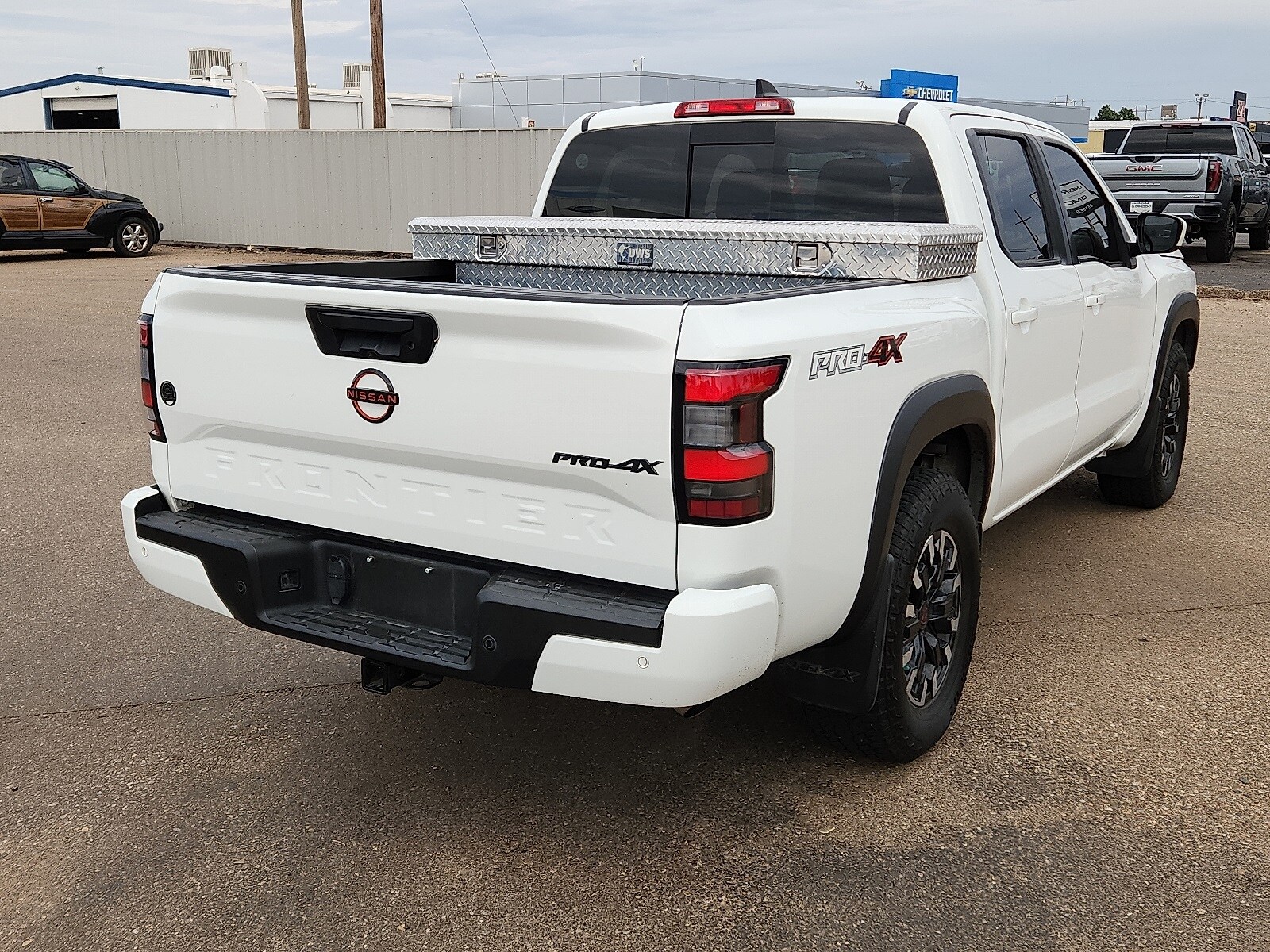 2023 Nissan Frontier PRO-4X photo 4
