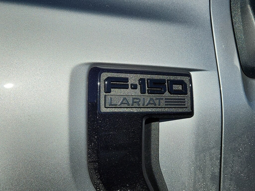 New 2025 Ford F-150 Lariat Truck SuperCrew Cab