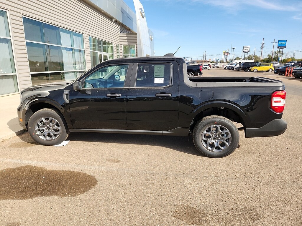 New 2025 Ford Maverick XLT Truck SuperCrew