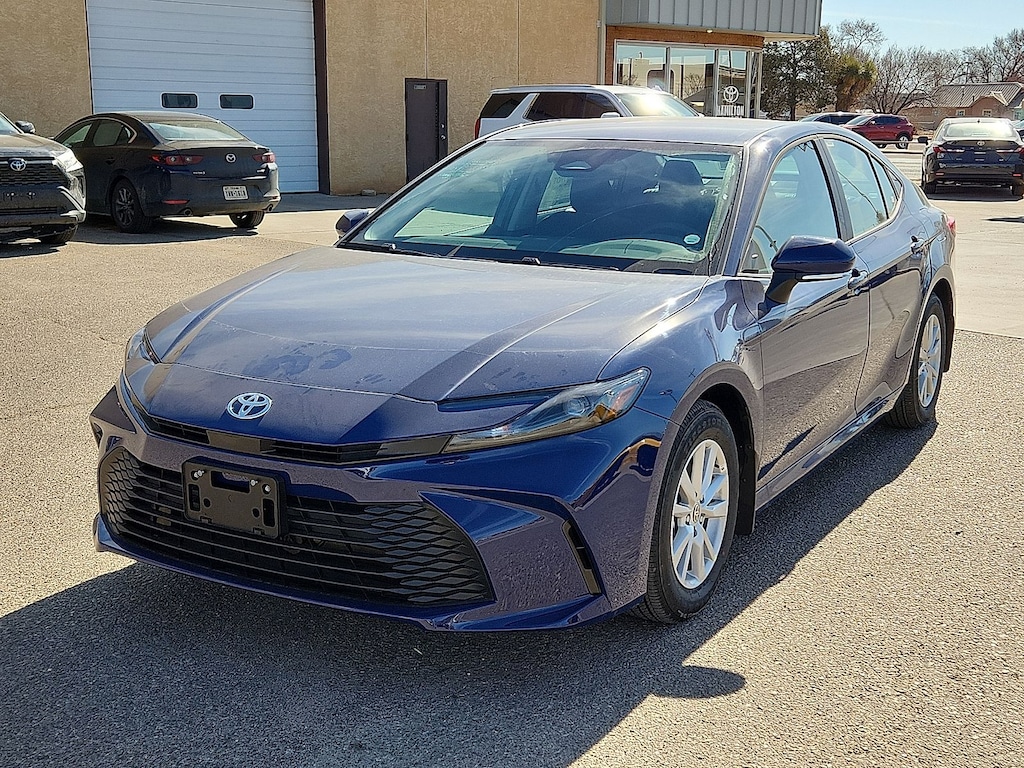 New 2026 Toyota Camry LE Sedan