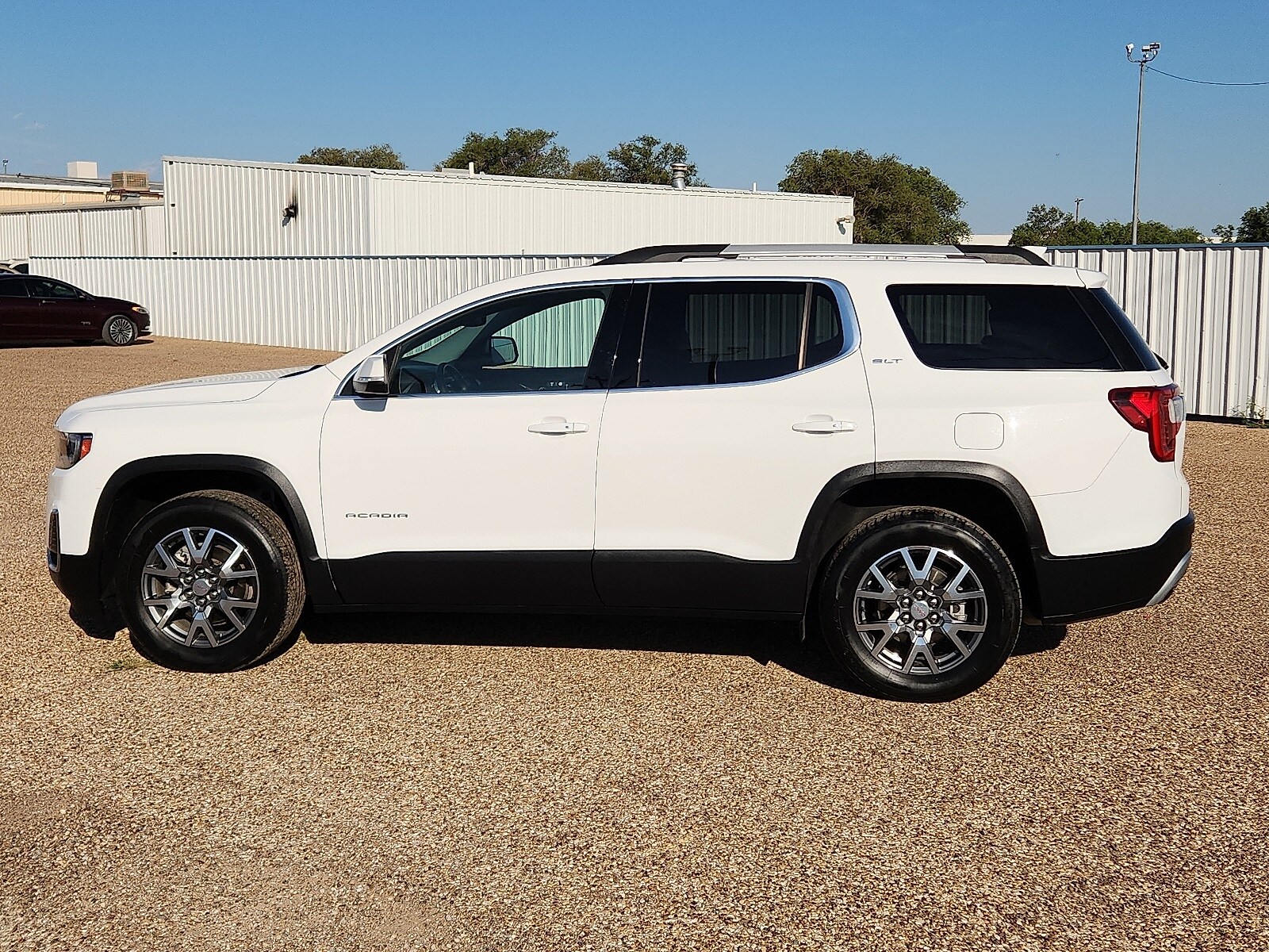 2023 Gmc Acadia SLT photo 2