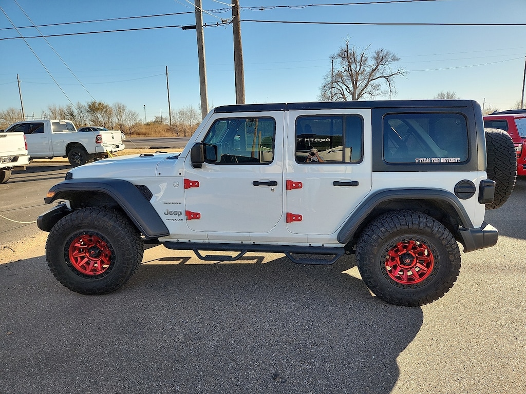Used 2019 Jeep Wrangler Unlimited Sahara 4x4 SUV