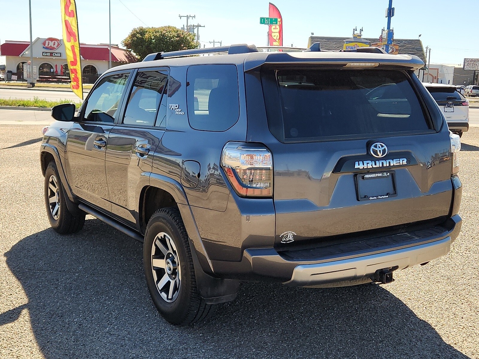 2021 Toyota 4Runner TRD Off-Road Premium photo 3