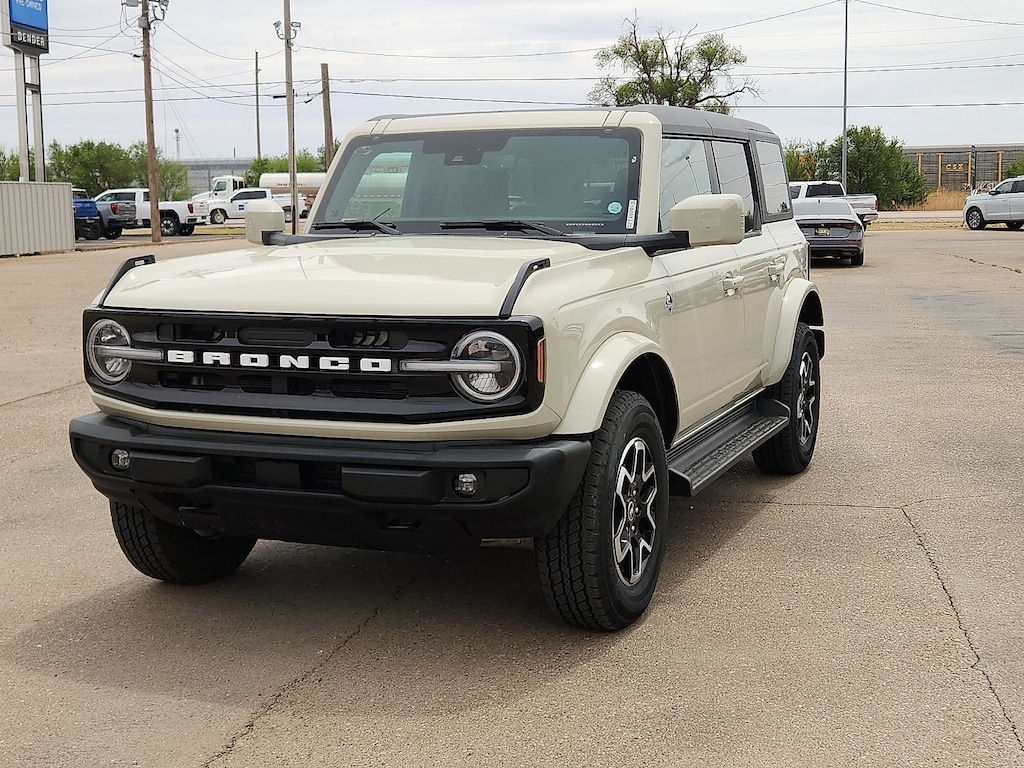 New 2025 Ford Bronco Outer Banks SUV