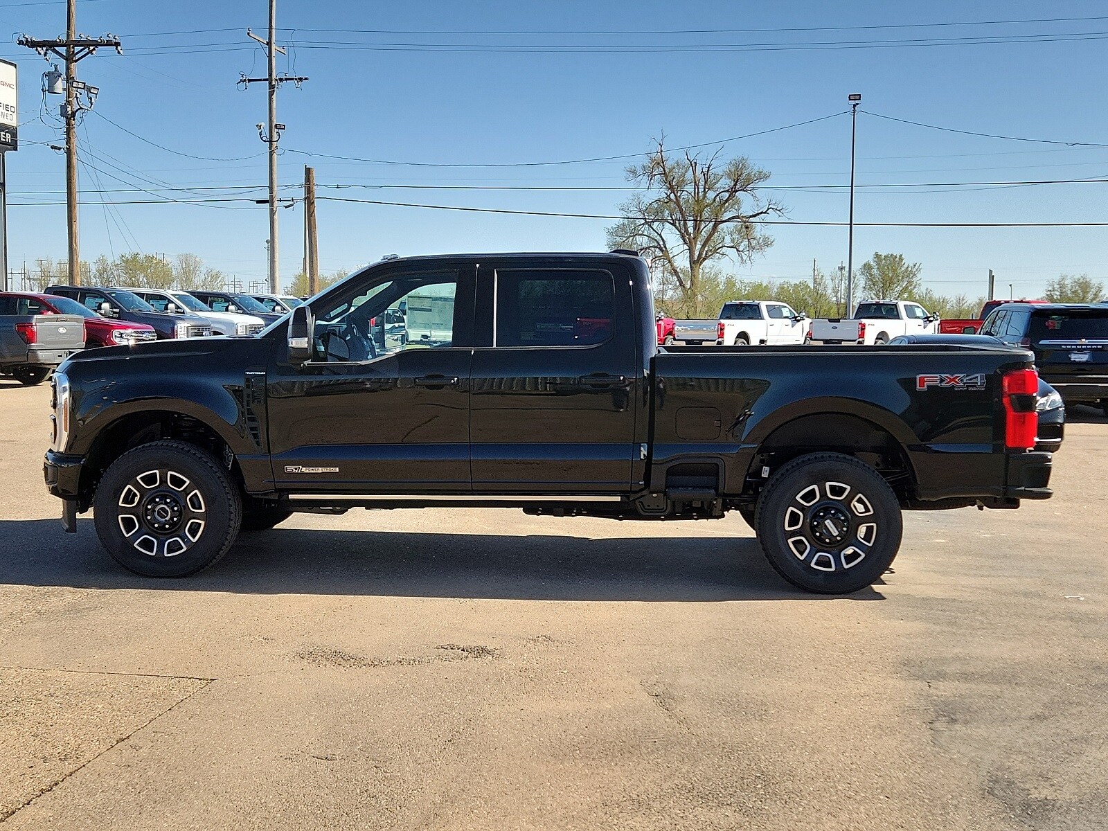 2025 Ford F-250 Platinum photo 2