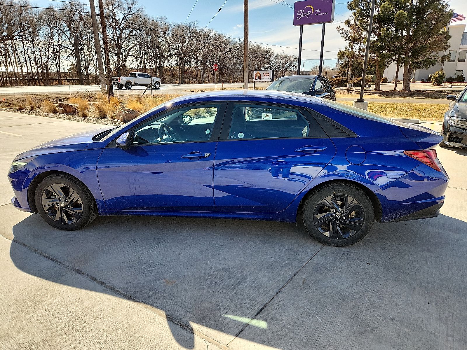 Used 2023 Hyundai Elantra SEL with VIN 5NPLM4AG7PH104437 for sale in Clovis, NM