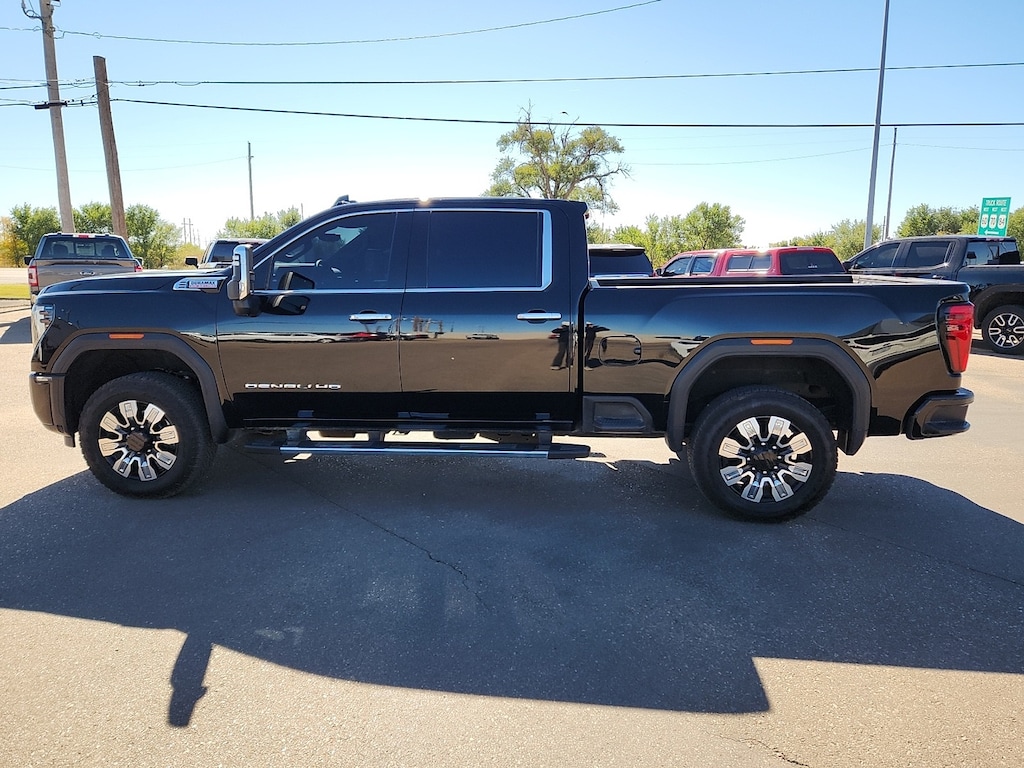 Used 2024 GMC Sierra 2500 HD Denali Truck Crew Cab