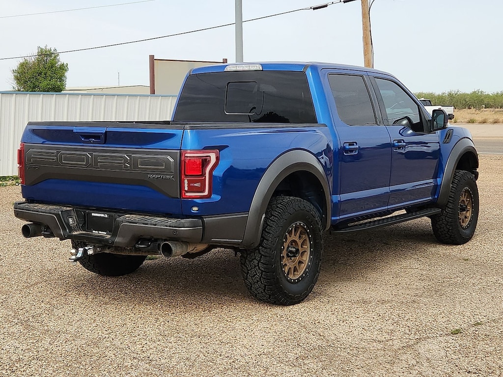 Used 2017 Ford F-150 Raptor Truck SuperCrew Cab