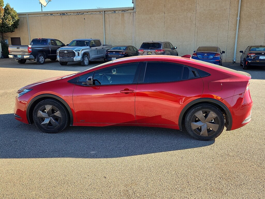 Used 2023 Toyota Prius LE Hatchback