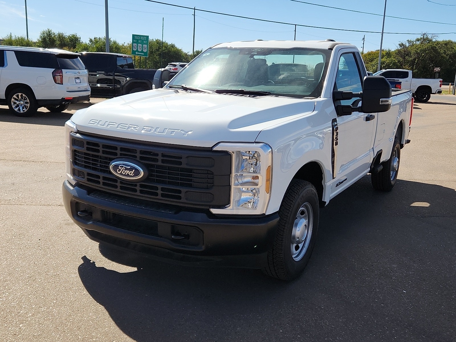2026 Ford F-350 Super Duty XL's photo