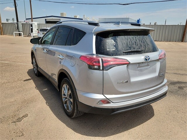 2018 Toyota RAV4 Hybrid Limited photo 3
