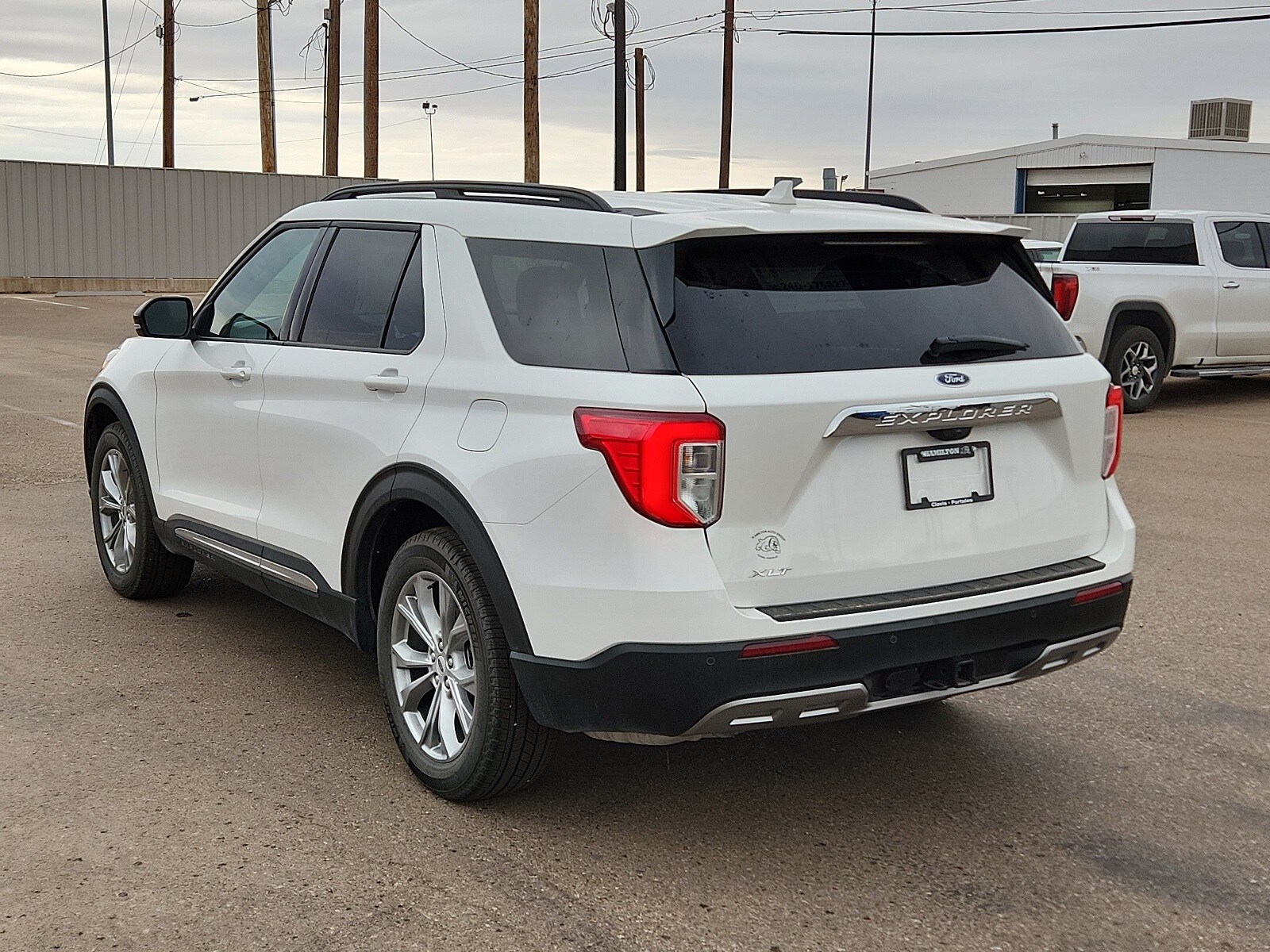 2024 Ford Explorer XLT photo 3