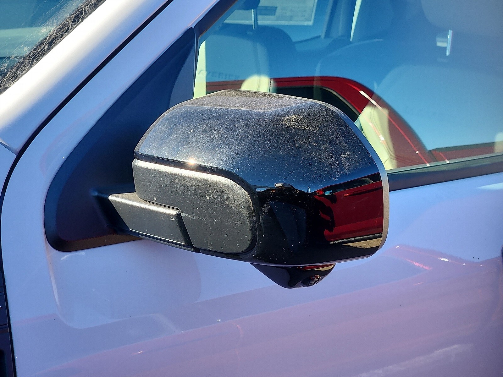 2026 Ford Maverick Lariat photo 2