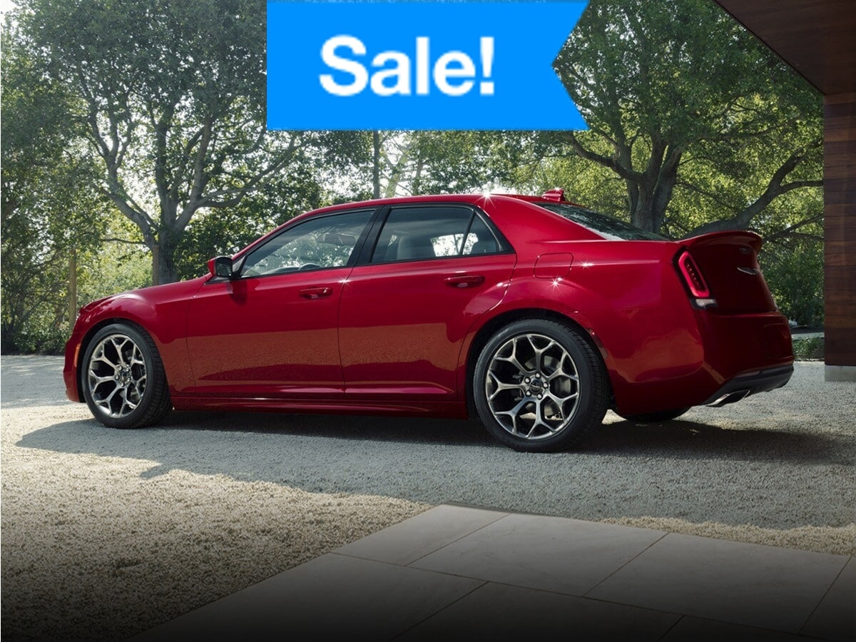 2017 Chrysler 300 Limited's photo