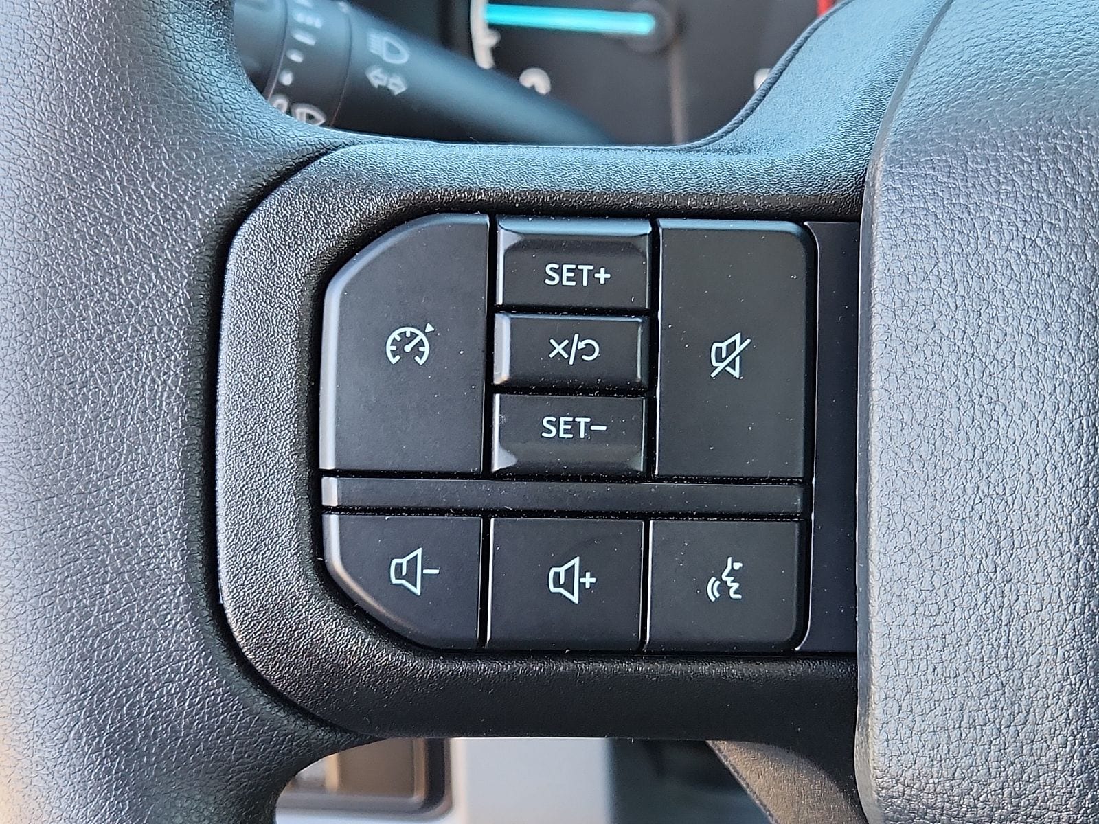 2025 Ford F-250 Super Duty XL - Photo 17