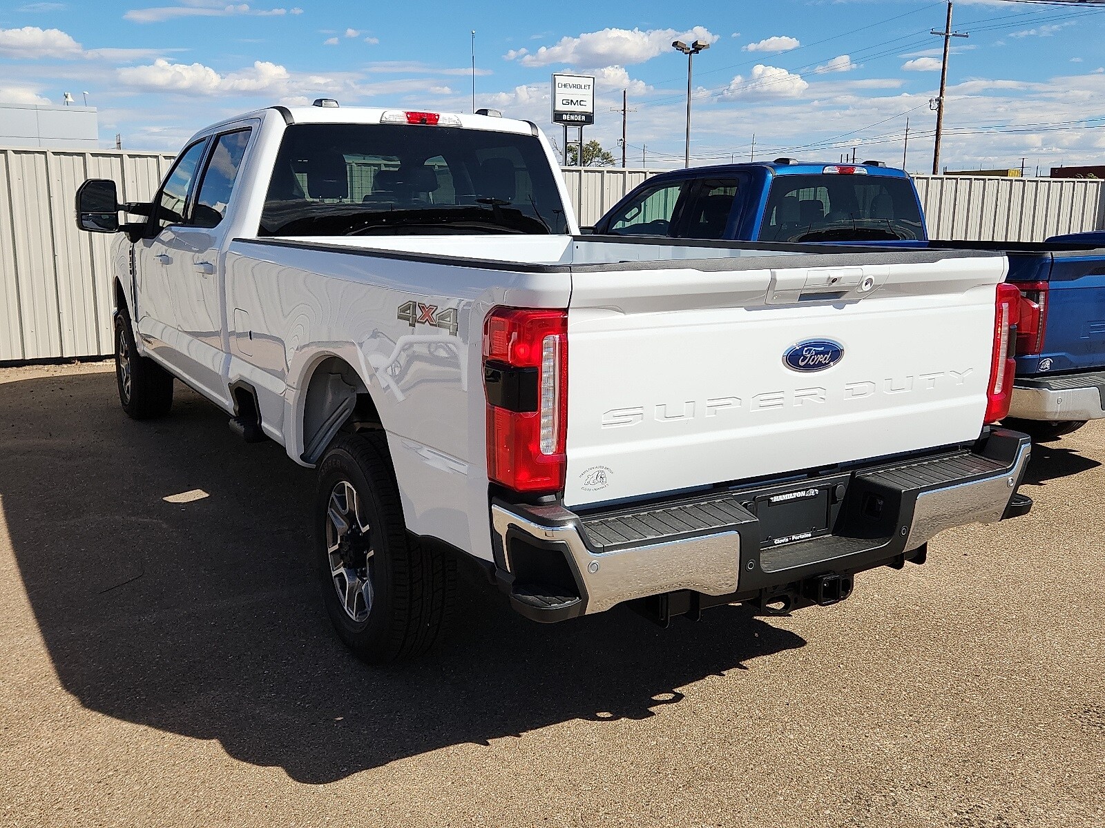 2026 Ford F-350 Lariat photo 3