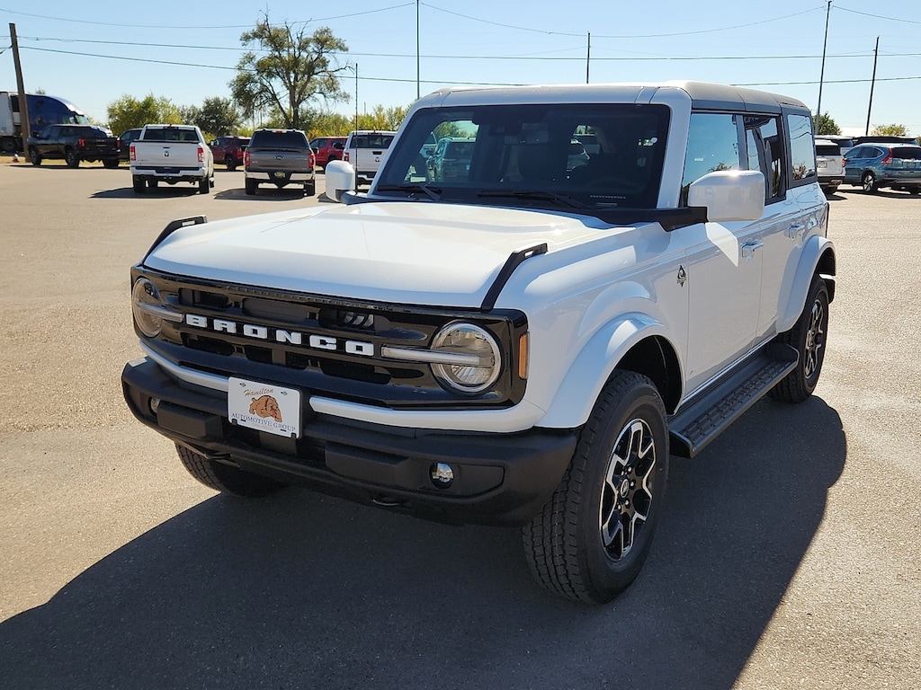 New 2025 Ford Bronco Outer Banks SUV