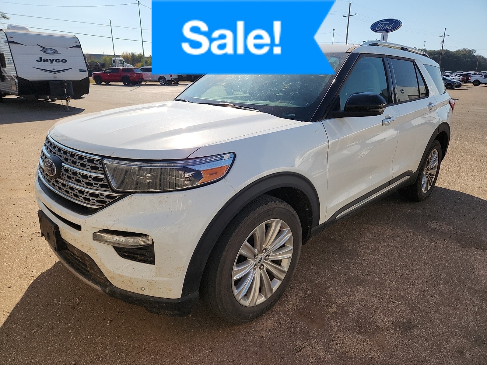 2023 Ford Explorer Limited's photo