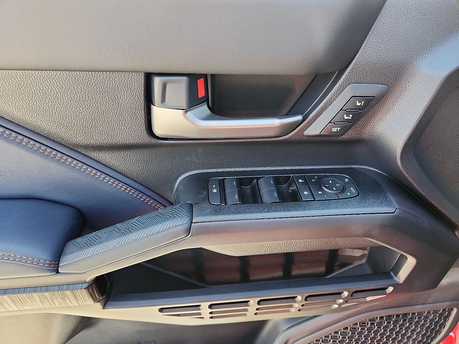 2026 Toyota 4Runner Platinum - Photo 13