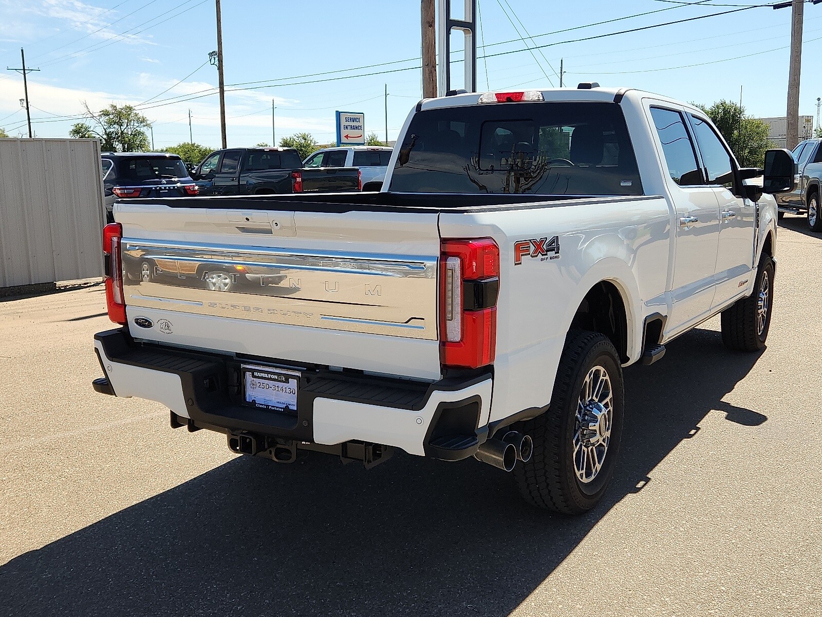 2025 Ford F-350 Platinum photo 2