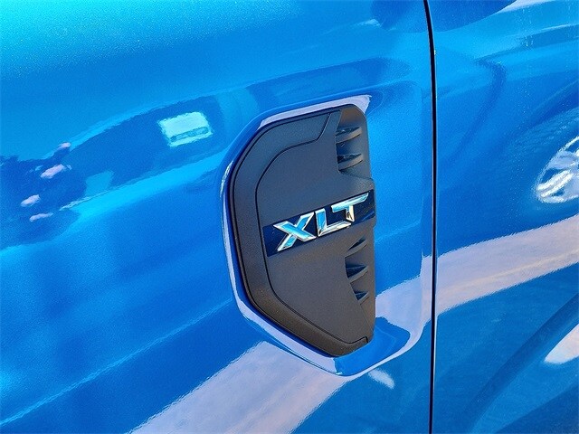 2025 Ford Ranger XLT photo 3