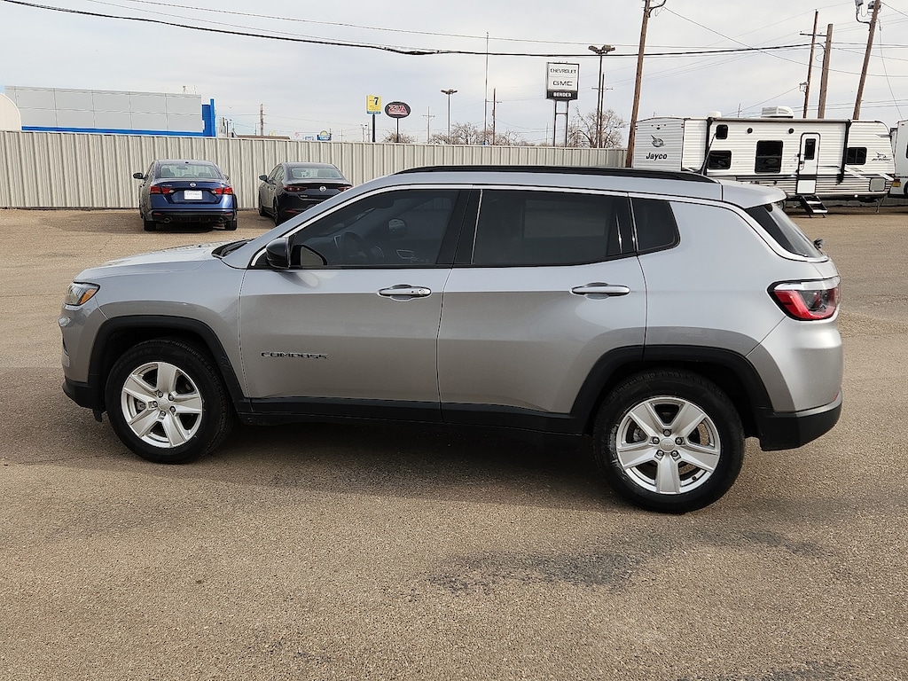Used 2022 Jeep Compass Latitude SUV