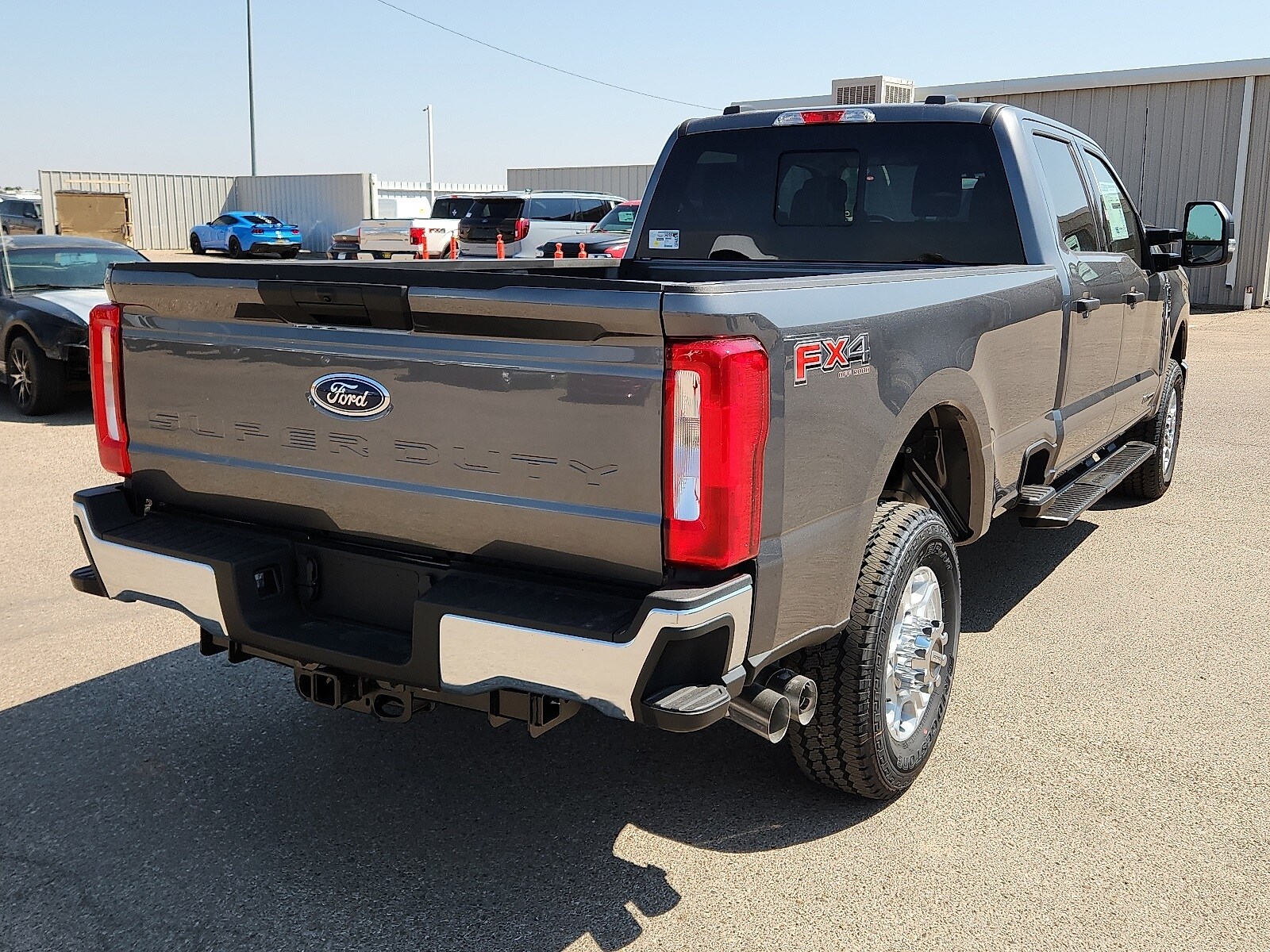 2026 Ford F-350 photo 4