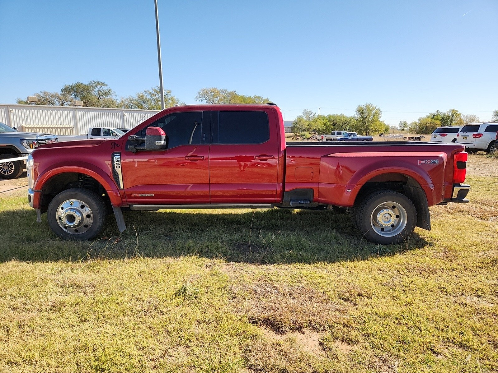 2023 Ford F-450 photo 2