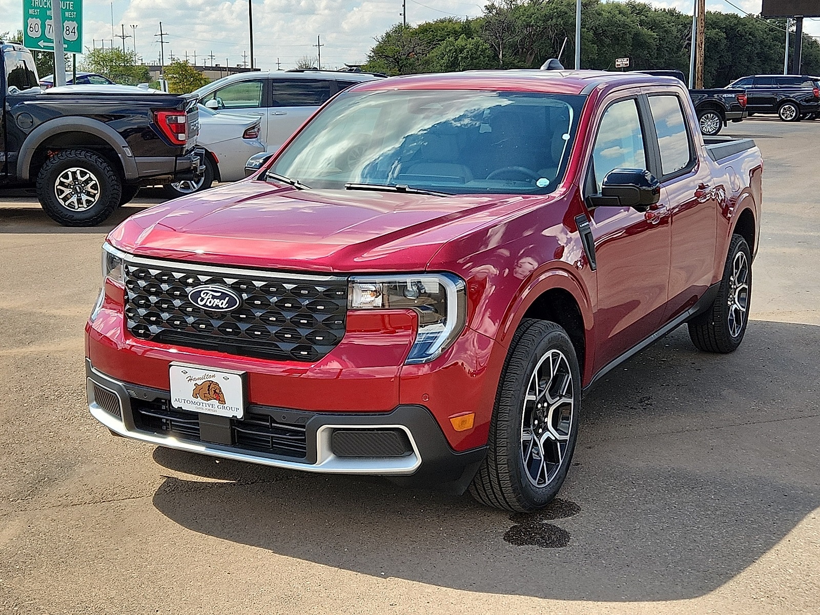 2025 Ford Maverick Lariat's photo