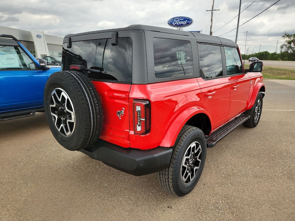 New 2024 Ford Bronco Badlands SUV