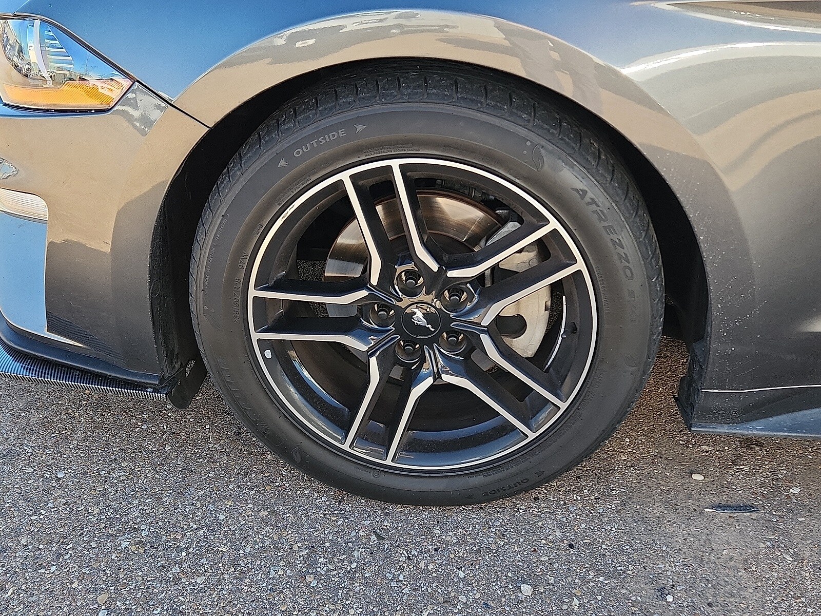 2018 Ford Mustang EcoBoost Premium Convertible photo 2