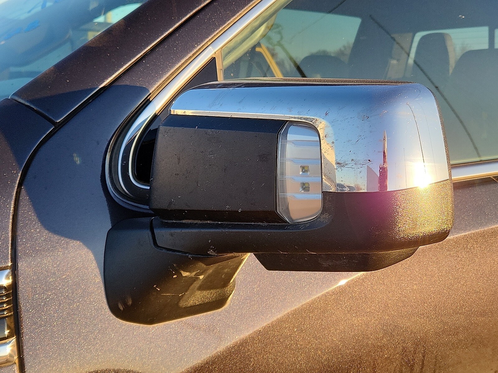 2024 Gmc Sierra 1500 SLT photo 4