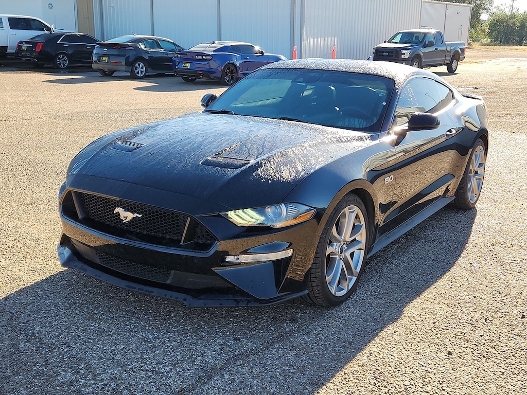 Used 2021 Ford Mustang  Coupe