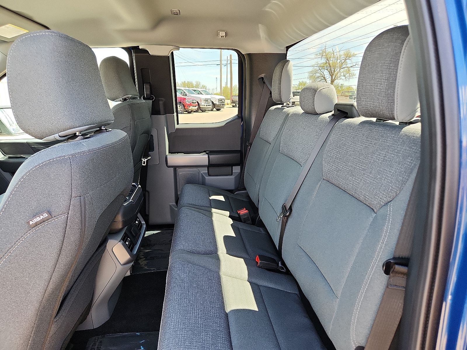 2025 Ford F-150 XLT - Photo 8