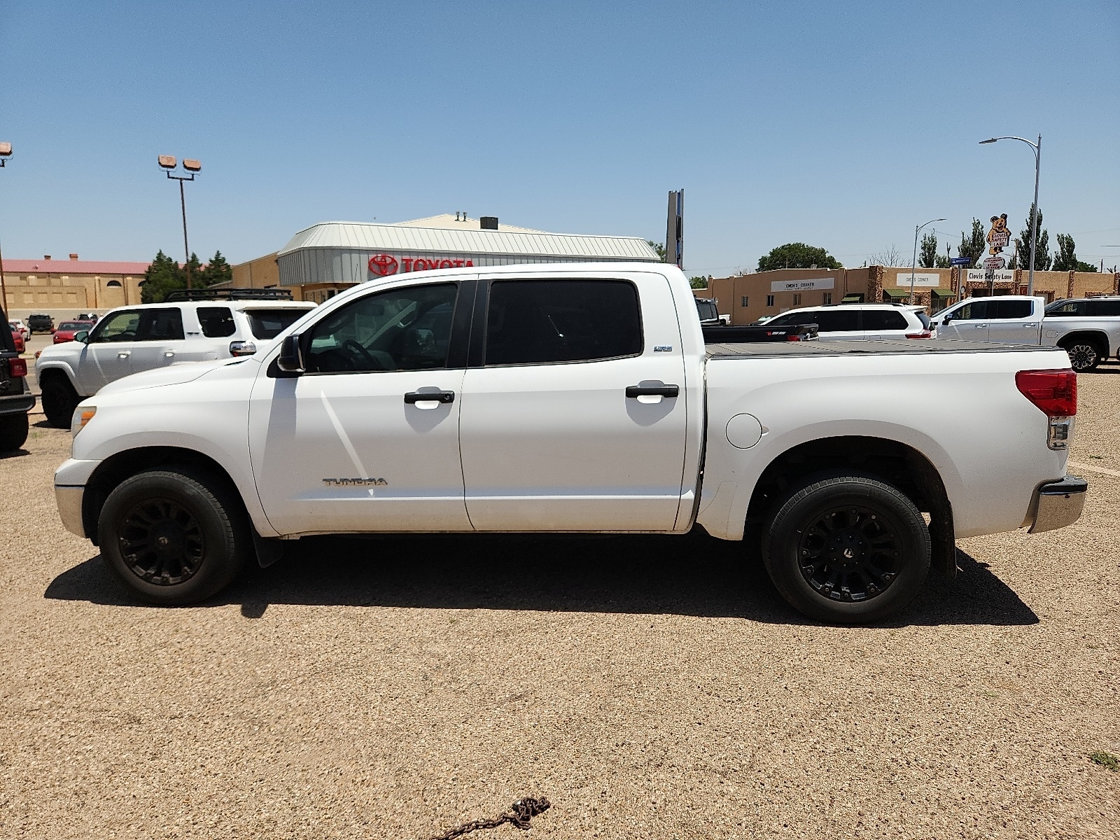 Used 2011 Toyota Tundra Tundra Grade with VIN 5TFEM5F19BX027442 for sale in Clovis, NM