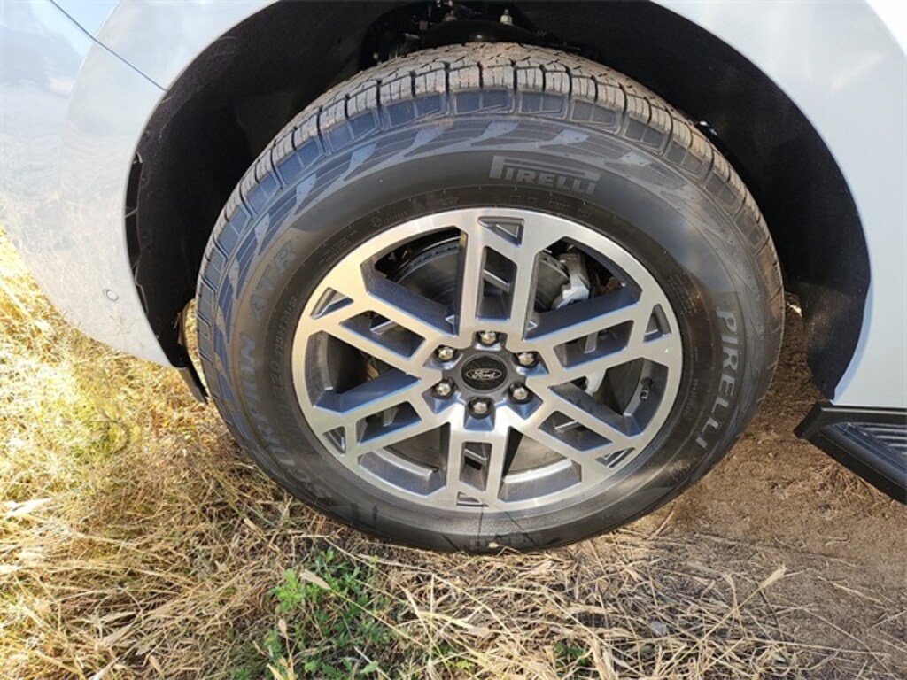 New 2025 Ford Expedition Active SUV