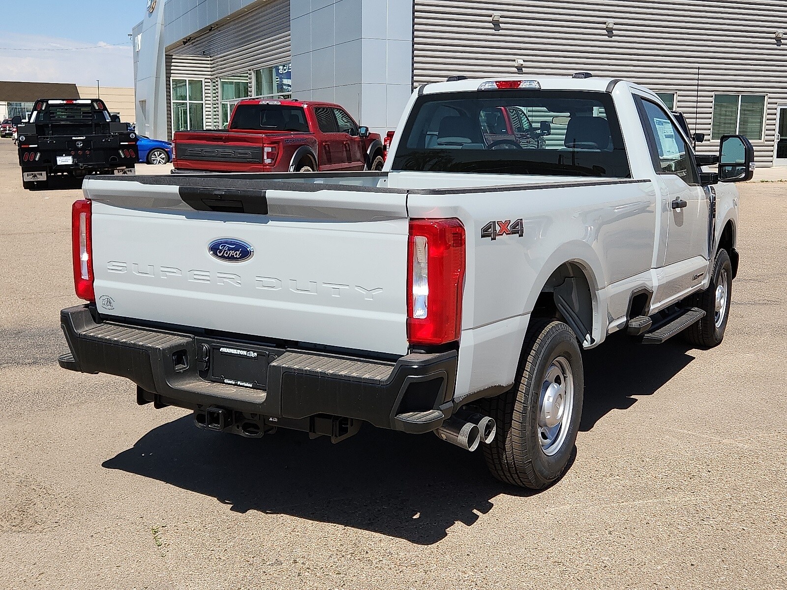2025 Ford F-250 photo 4