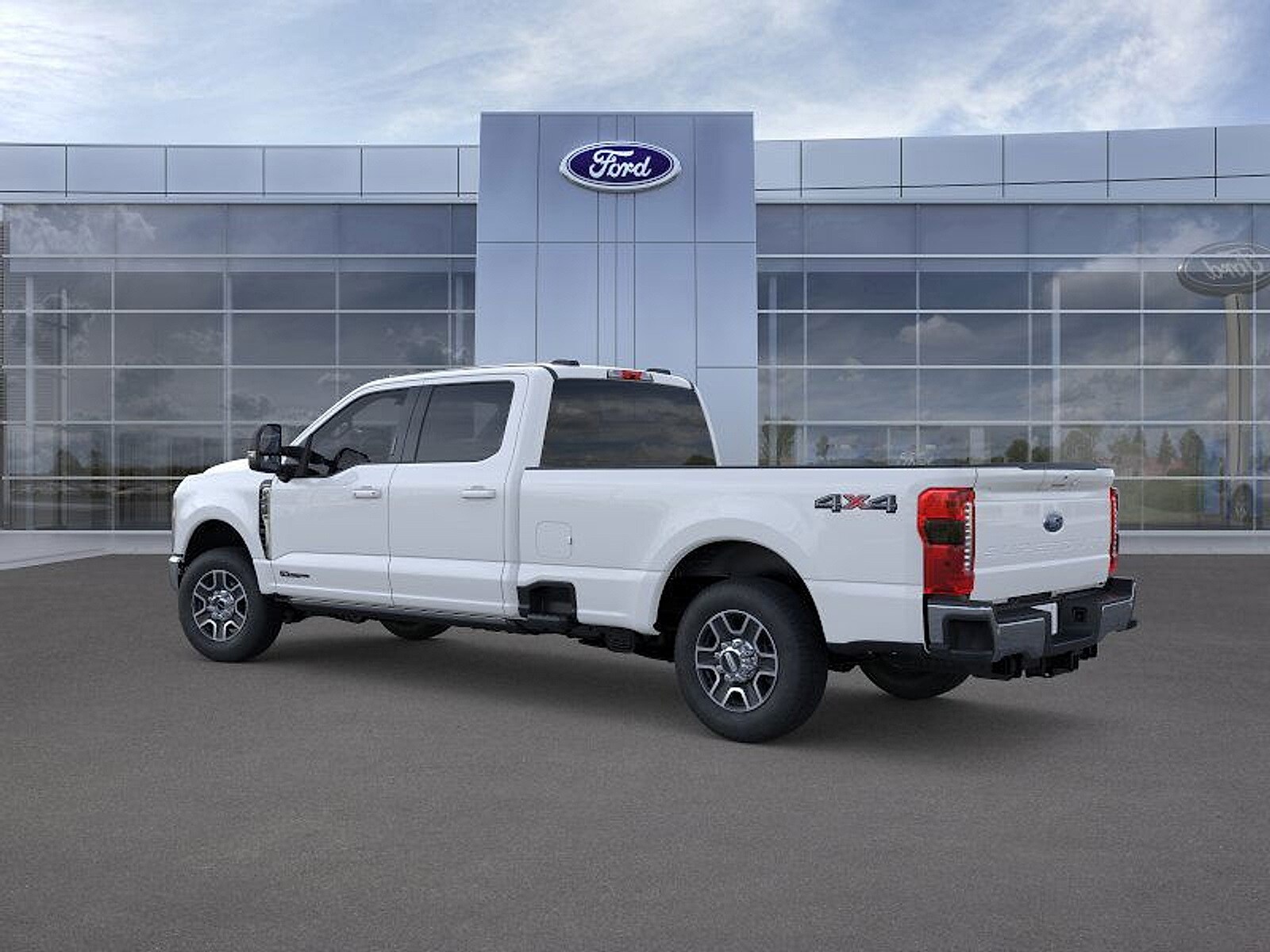 2026 Ford F-250 Lariat photo 4