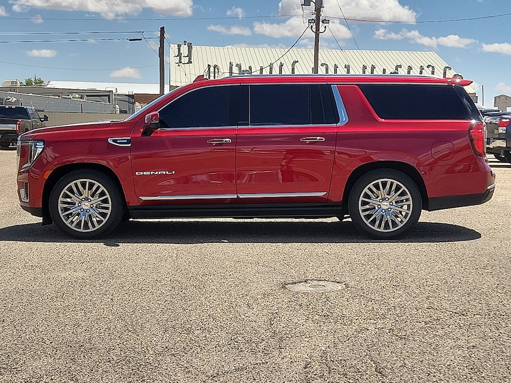 Used 2023 GMC Yukon XL Denali SUV