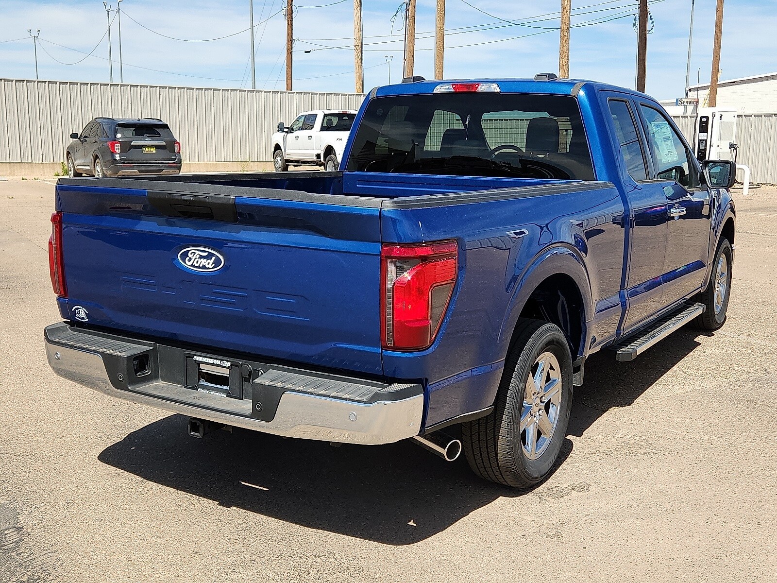 2025 Ford F-150 XLT photo 4