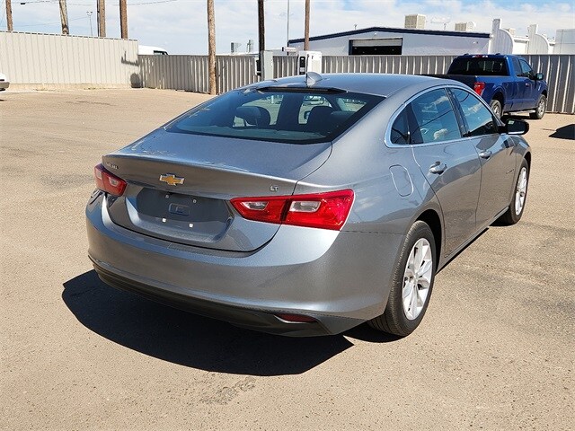 2023 Chevrolet Malibu 1LT photo 3