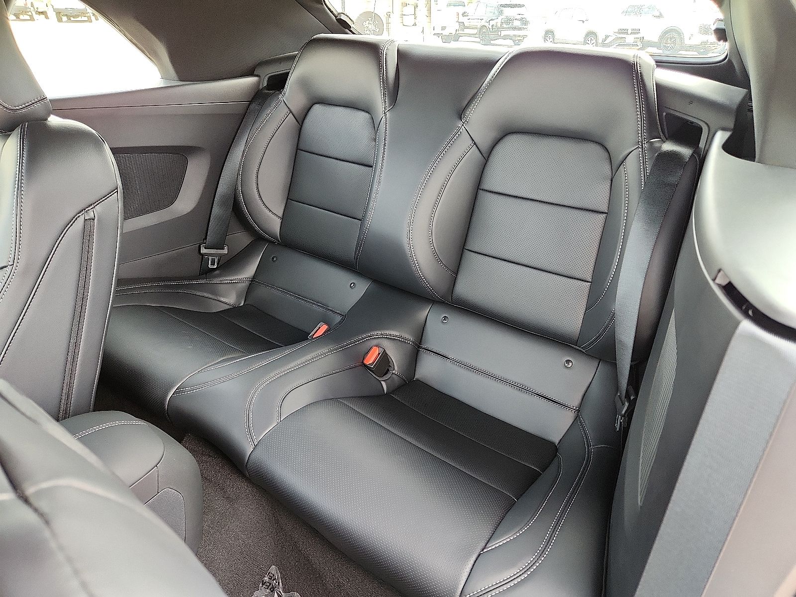 2025 Ford Mustang GT Premium Convertible - Photo 10
