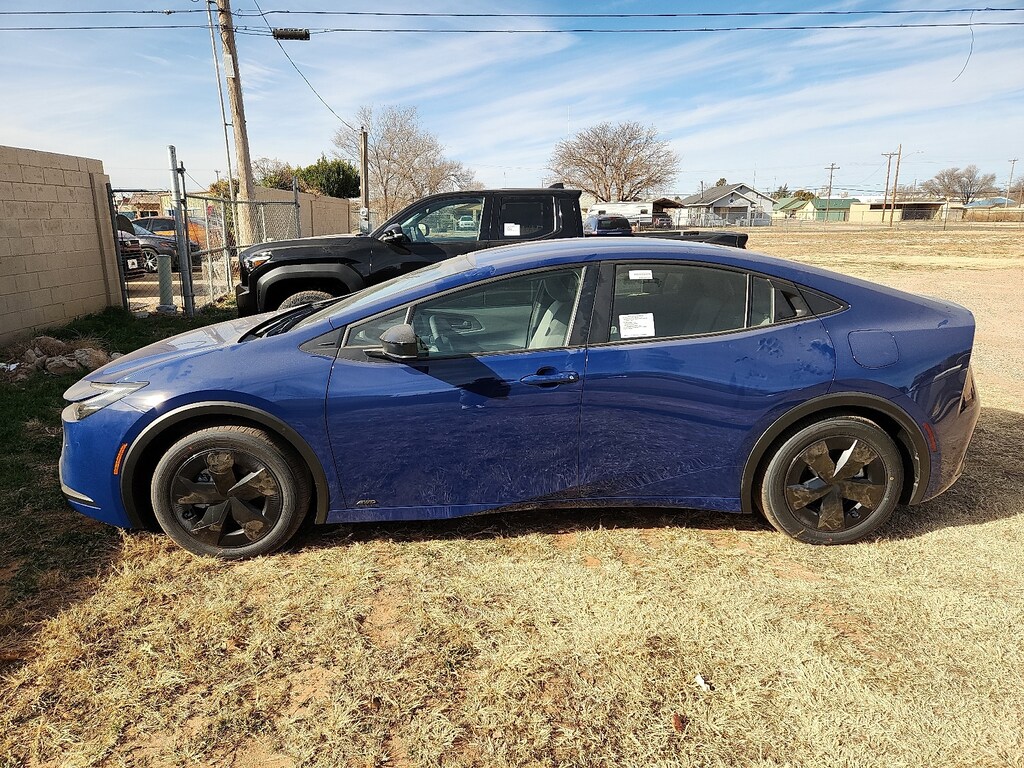 New 2026 Toyota Prius LE Hatchback